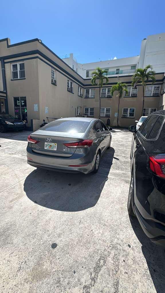 Hyundai Elantra 2018
